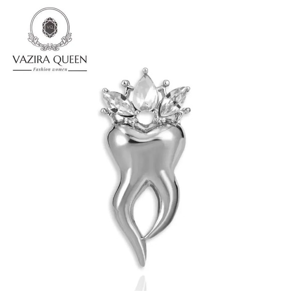 VQ Crown Tooth Brooch - Picture 1 of 4